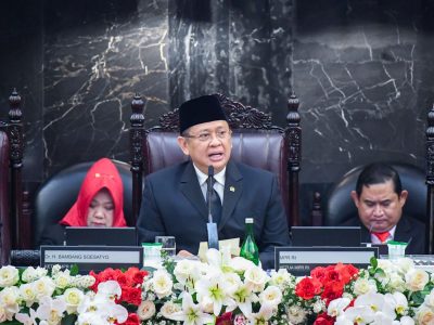 Ketua MPR RI Periode 2019-2024, Bambang Soesatyo, saat memimpin Rapat Paripurna Terakhir. Sumber foto : Setjen DPR/MPR