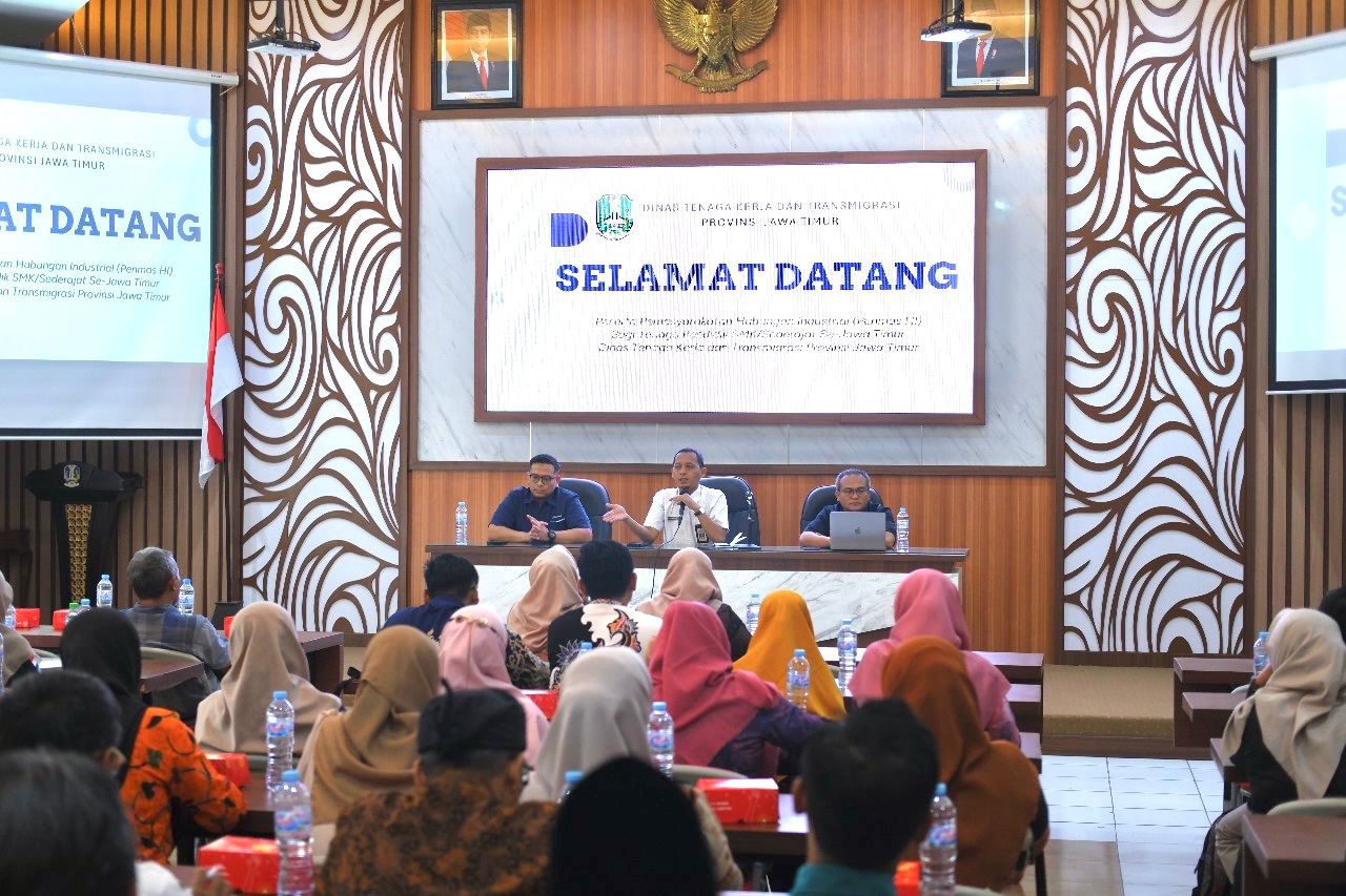 Program HI Mengajar Pelindo Daya Sejahtera