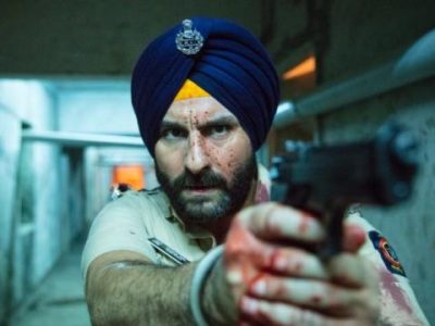 Saif Ali yang berperan sebagai Sartaj Singh dalam salah satu adegan di Film Sacred Games.