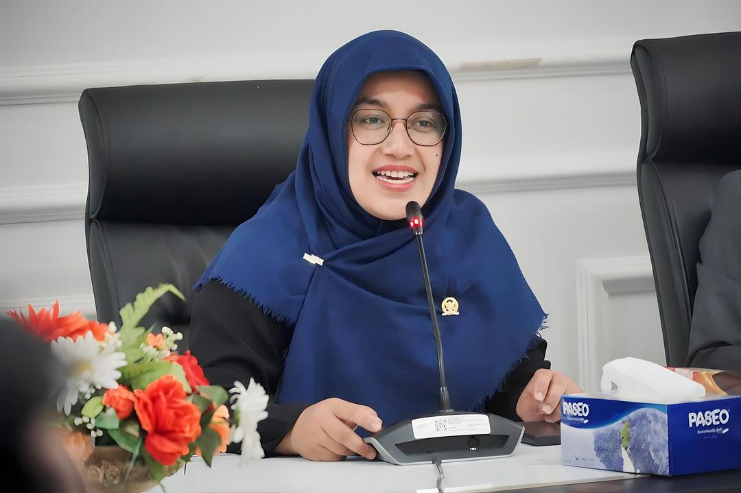 Politisi PKS, Meitri Citra Wardani (Sumber foto : Instagram Meitri Citra Wardani)