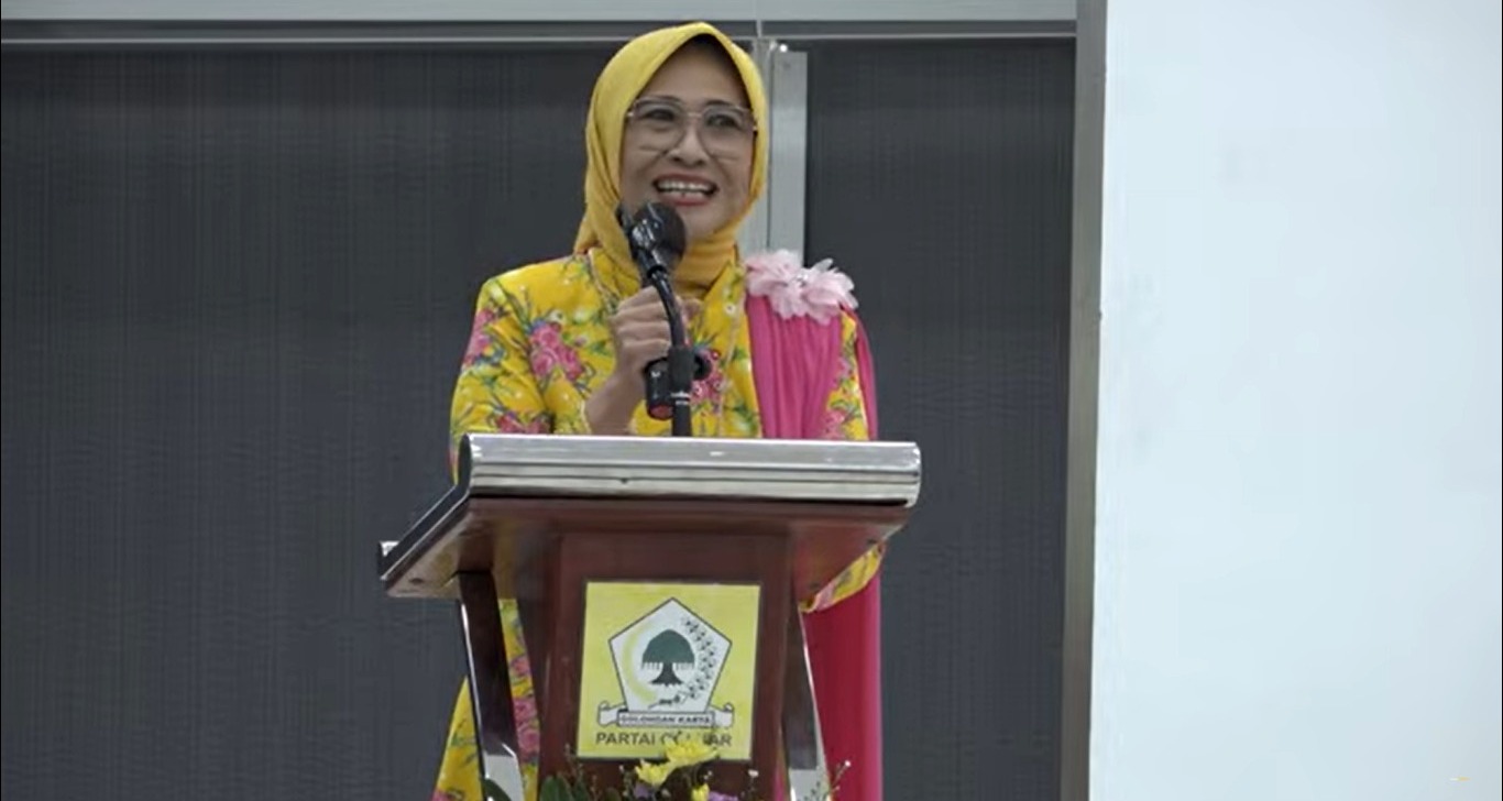 Ketua Bidang Pemberdayaan Perempuan DPP Partai Golkar dalam acara Silaturahmi Perempuan Partai Golkar dan Peringatan Hari Ibu di Aula DPP Partai Golkar Slipi, Jakarta pada Jum'at (20/12/2024).
