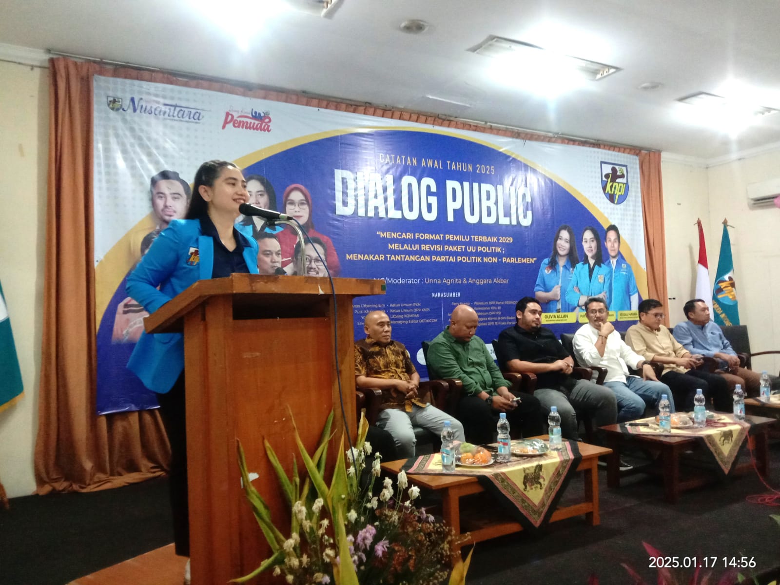 Ketua Umum DPP KNPI, Putri Khairunnisa dalam Diskusi Publik DPP KNPI di Gedung Joeang Jakarta pada Jum'at (17/1/2025).