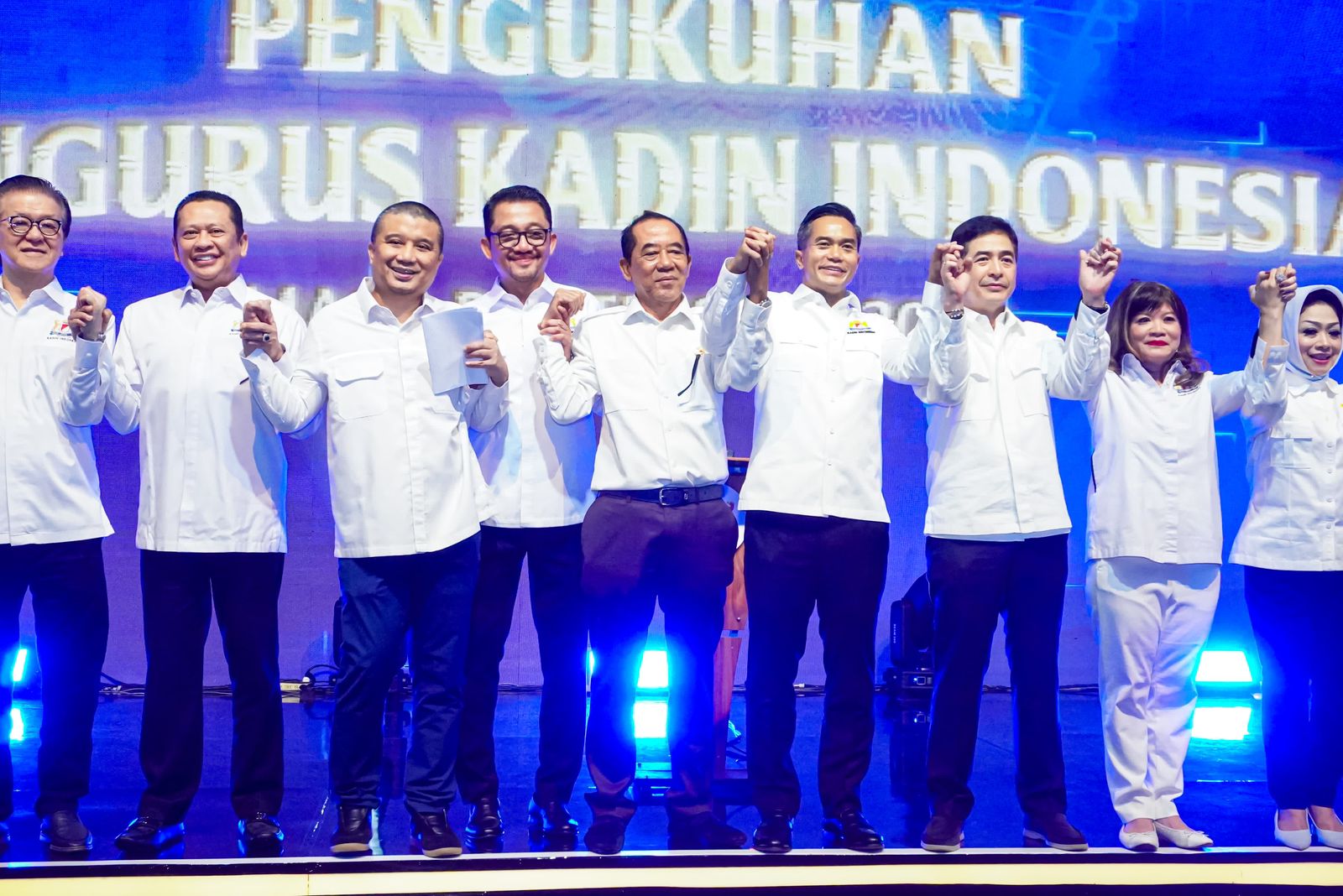 Pengukuhan Pengurus KADIN