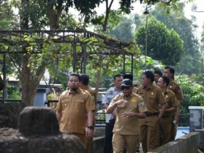 Kunjungan Wakil Bupati As’ad Yahya Safi’i ke Pusat Informasi Megalitikum Bondowoso (PIMB) di Desa Pekauman, Kecamatan Grujugan, Selasa (15/4/2025).