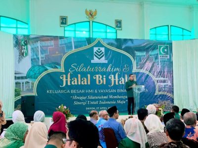 Ketua Yayasan Bina Insan Cita Depok, Ahmad Doli Kurnia, saat menyampaikan kata sambutan dalam acara Silaturahmi dan Halal Bi Halal Yayasan Bina Insan Cita dan Alumni HMI di Graha Insan Cita Depok pada Minggu (27/4/2025)