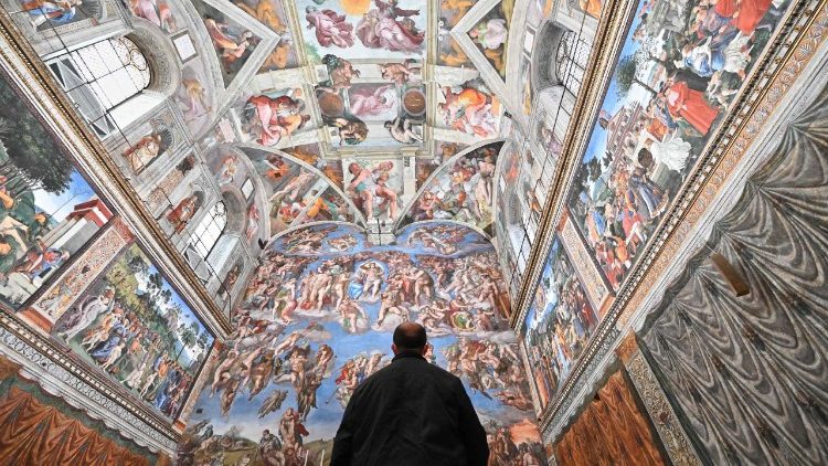Kapel Sistina bersiap untuk Konklaf 2025 ( Sumber Foto : AFP)