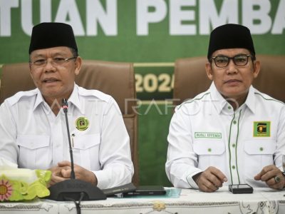 Plt PPP, Mardiono dan Waketum PPP Rusli Efendi. Sumber foto : ANTARA.