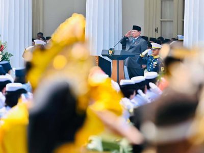 Presiden Prabowo Subianto memimpin Upacara Peringatan Hari Lahir Pancasila Tahun 2025, yang berlangsung di Gedung Pancasila, Jakarta, Senin (2/6/2025). Sumber foto : instagram @sekretariat.kabinet