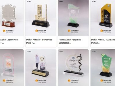 Piala Akrilik.