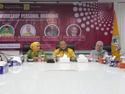 Workshop Personal Branding bertema “Bangun Citra Diri yang Kuat, Raih Kesuksesan di Era Digital” yang berlangsung di Ruang Rapat 12.04 Fraksi Partai Golkar di Gedung Nusantara I DPR RI, Senin (16/06/2025).