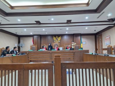 Sidang perdana gugatan PHK sepihak PT MNI perkara nomor 217/Pdt.Sus-PHI/2025/PN Jkt.Pst di ruang Kusuma Admadja 4 PN Jakpus, Kamis (7/8/2025).
