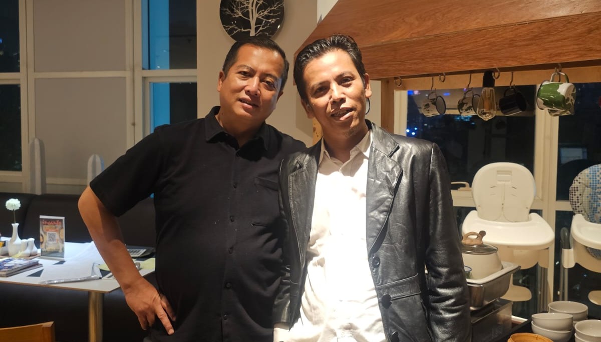 Abdul Gafur Ritonga (Kanan) dan Gubernur NTB (Kiri)
