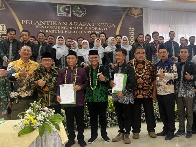 Foto bersama MD KAHMI Sukabumi dengan Sekjen MN KAHMI Syamsul Qomar