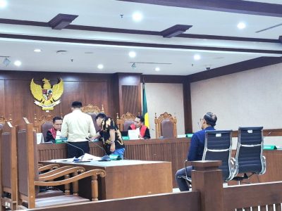 Sidang gugatan pemutusan hubungan kerja (PHK) sepihak dua karyawan PT Sindonews Portal Indonesia (SPI) MNC Group, Sabir dan Muhibudin Kamali, di Pengadilan Negeri Jakarta Pusat, Kamis (2/10/2025).