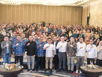 Menko PM, Muhaimin Iskandar di Workshop Kepala Sekolah SMK untuk Program SMK Go Global di Bandung, Senin (1/12/2025)